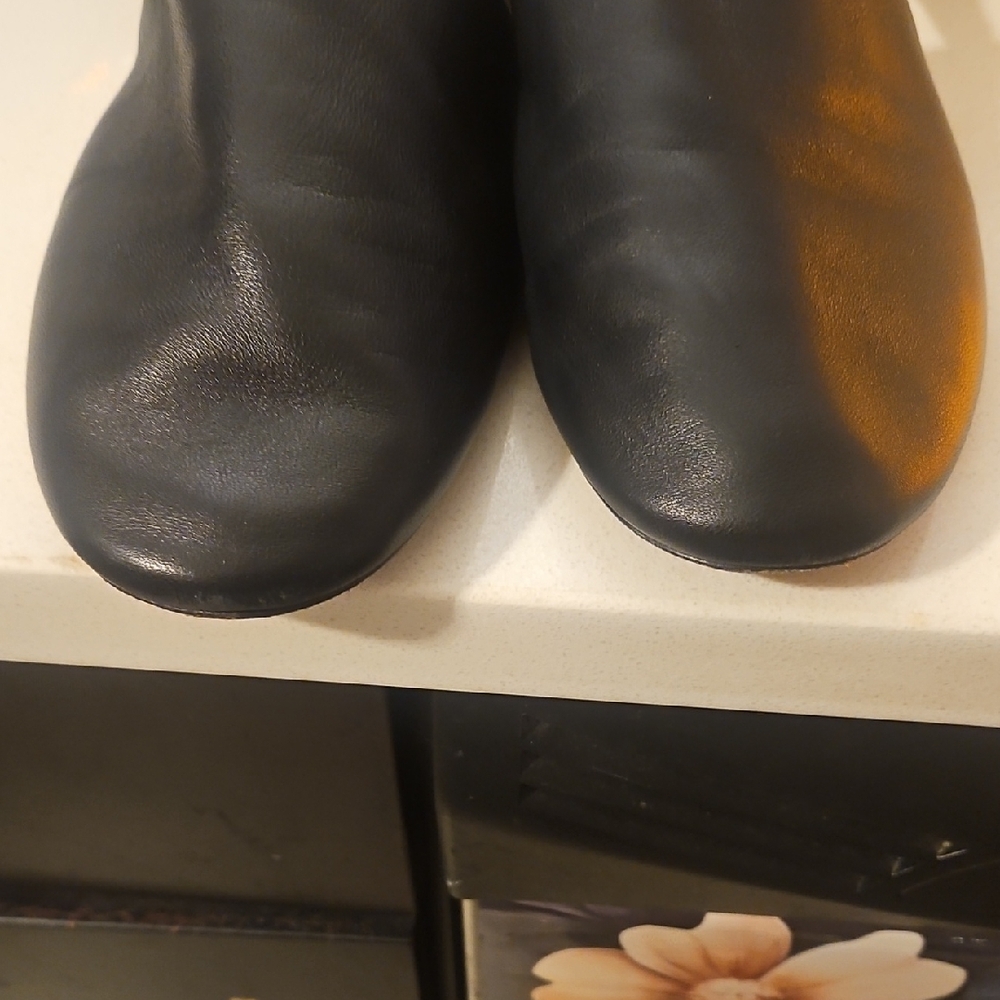 Givenchy Black Leather Mules - Picture 3 of 7